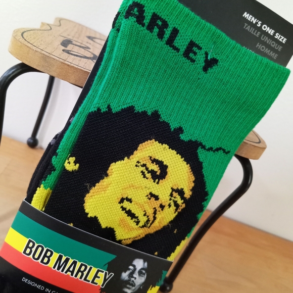 Bob Marley Smile Crew Socks ~ Free Shipping! ☆ NWT - Picture 5 of 12